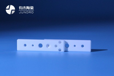 燒結(jié)結(jié)晶對微晶玻璃陶瓷機(jī)械性能的影響 燒結(jié)結(jié)晶對微晶玻璃陶瓷機(jī)械性能的影響